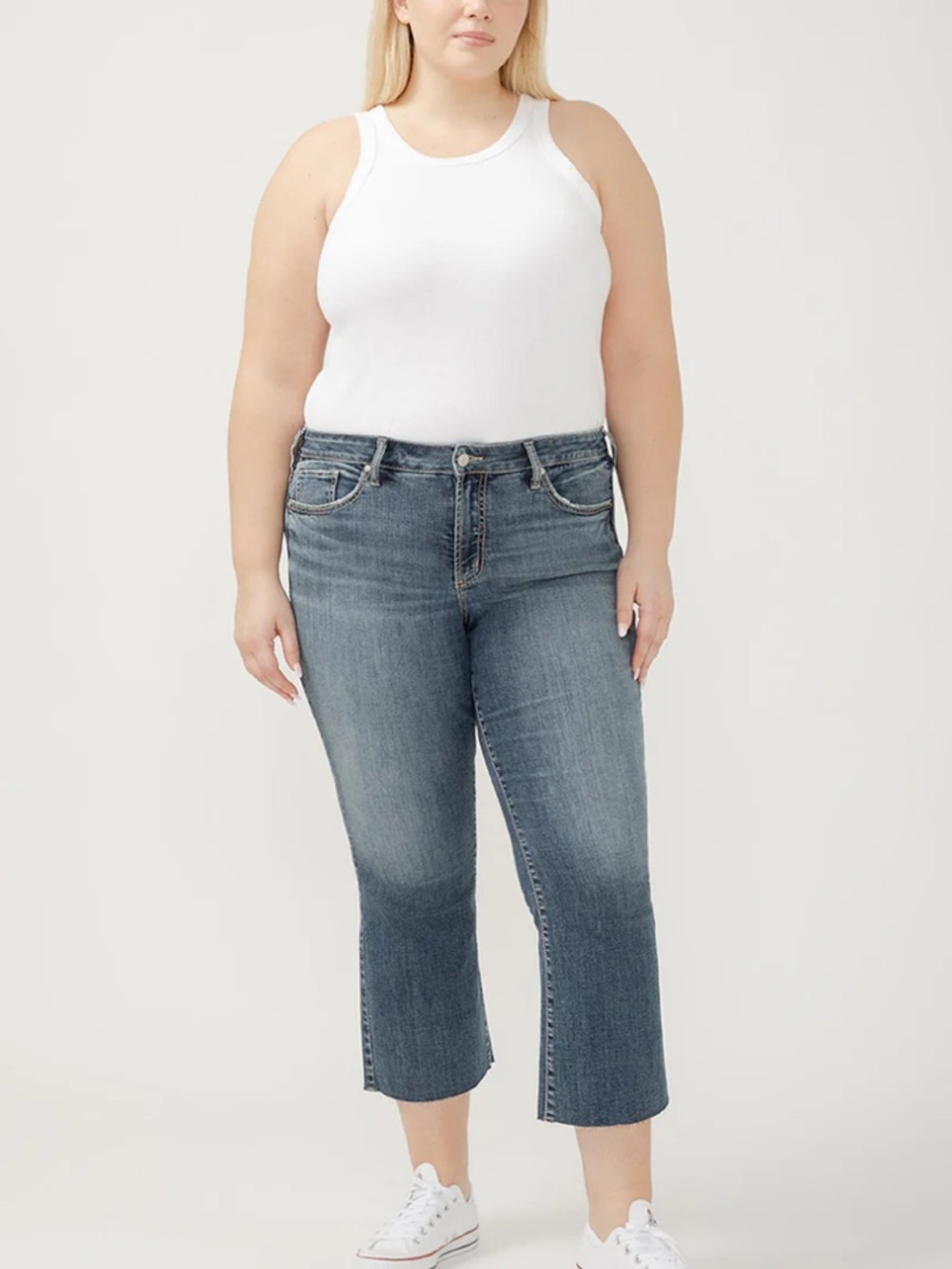 Silver Jeans Co.
Women's Suki Mid Rise Curvy Fit Flare Jeans